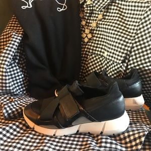 Calvin Klein size 5 black athletic shoes